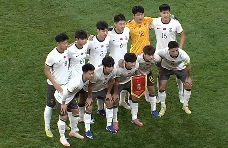 188金宝博体育官方入口-陈泽仕的模板是谁？多上依木兰喂出来 球迷：韩鹏，史松宸点你呢